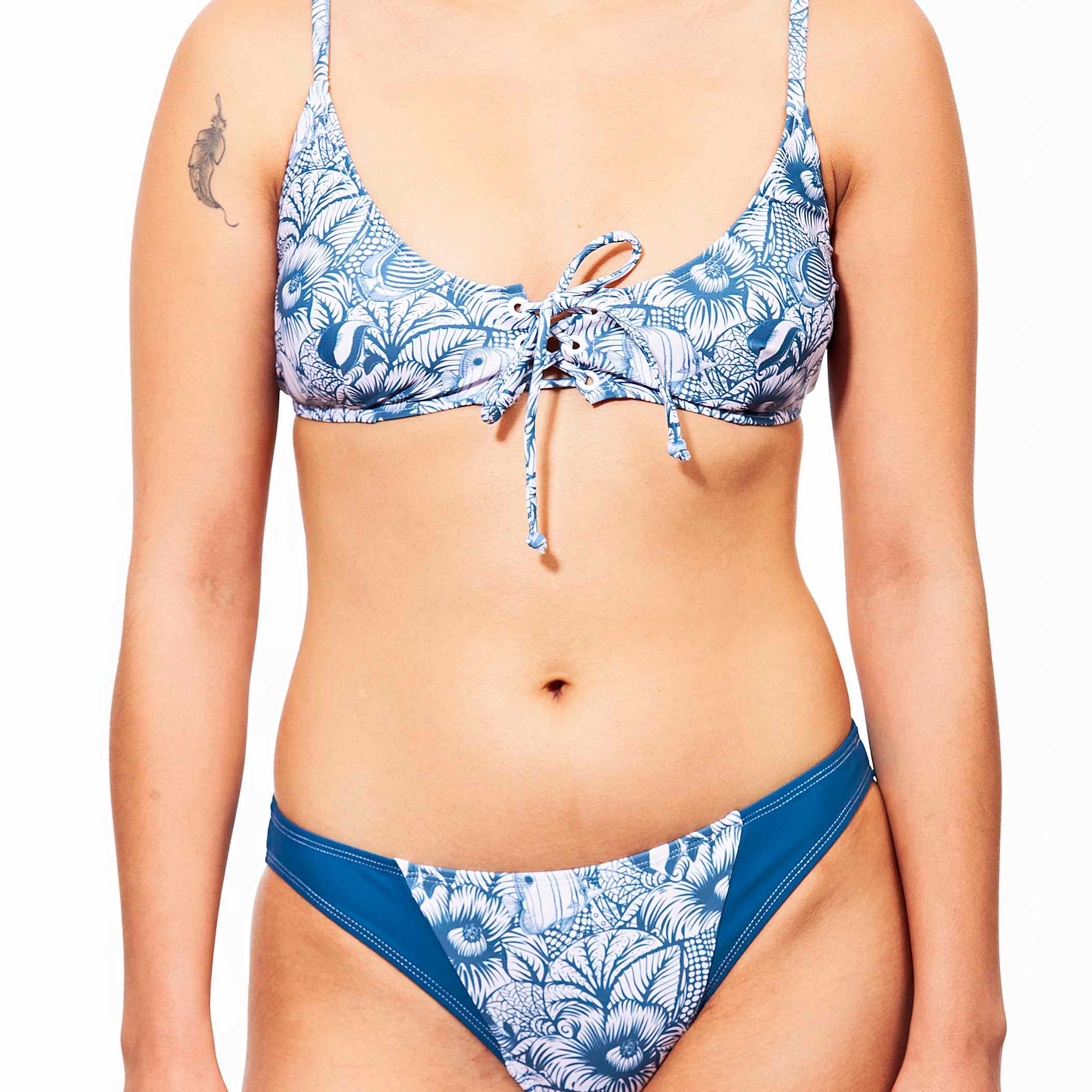 coco top + babe bottom maldives print !חדש  Noyka