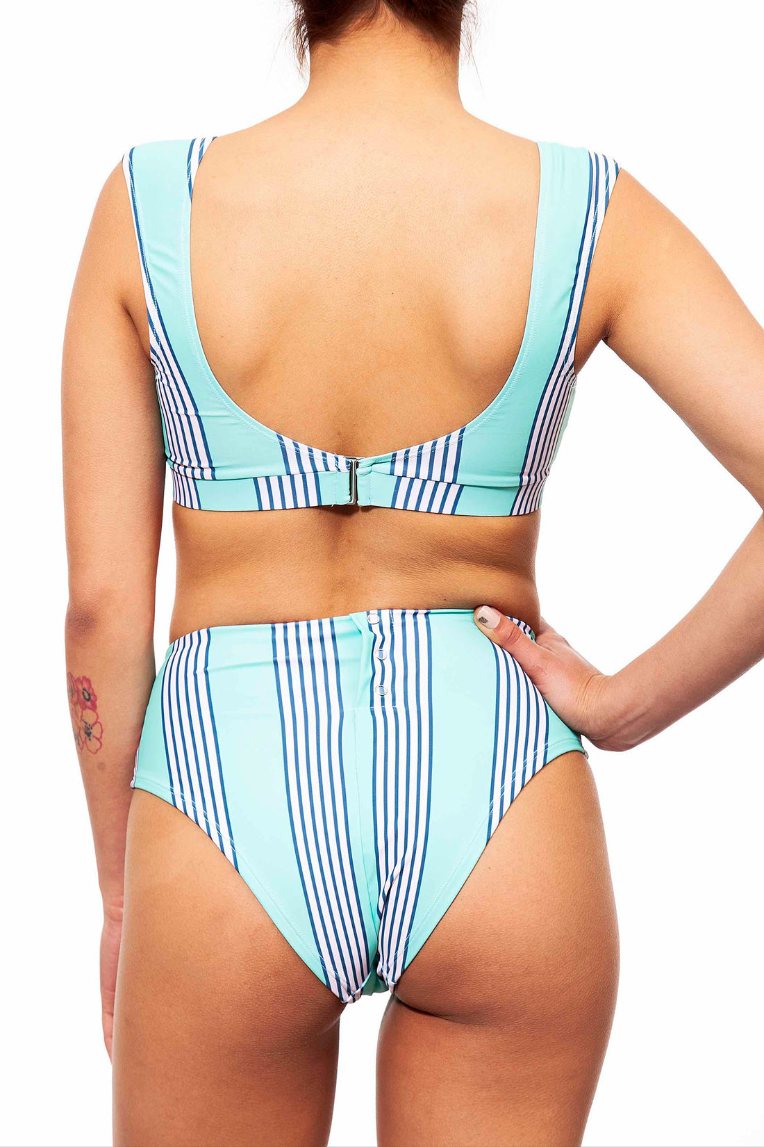 lucy top + high bottom stripes print -חדש!  Noyka