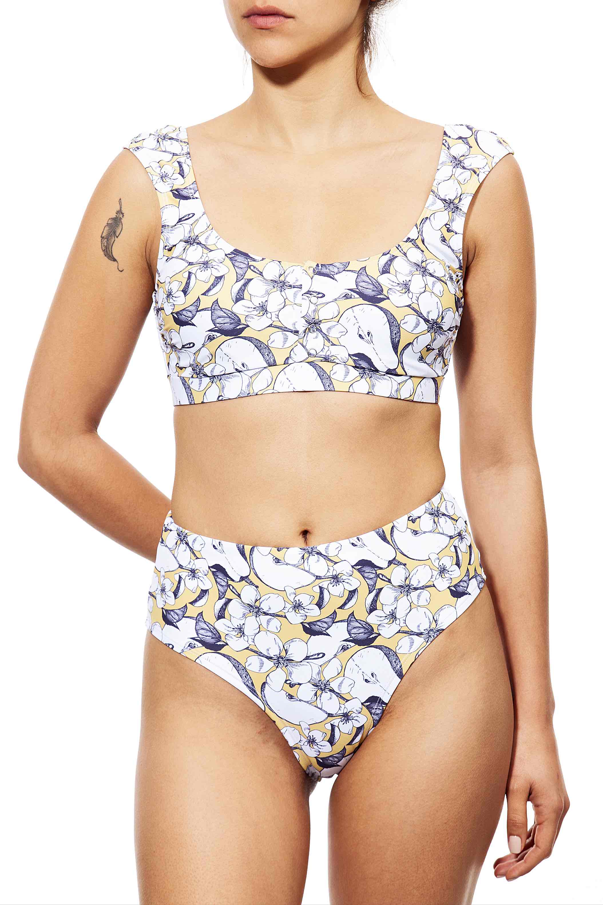 lucy top+ high bottom pears print -חדש!  Noyka