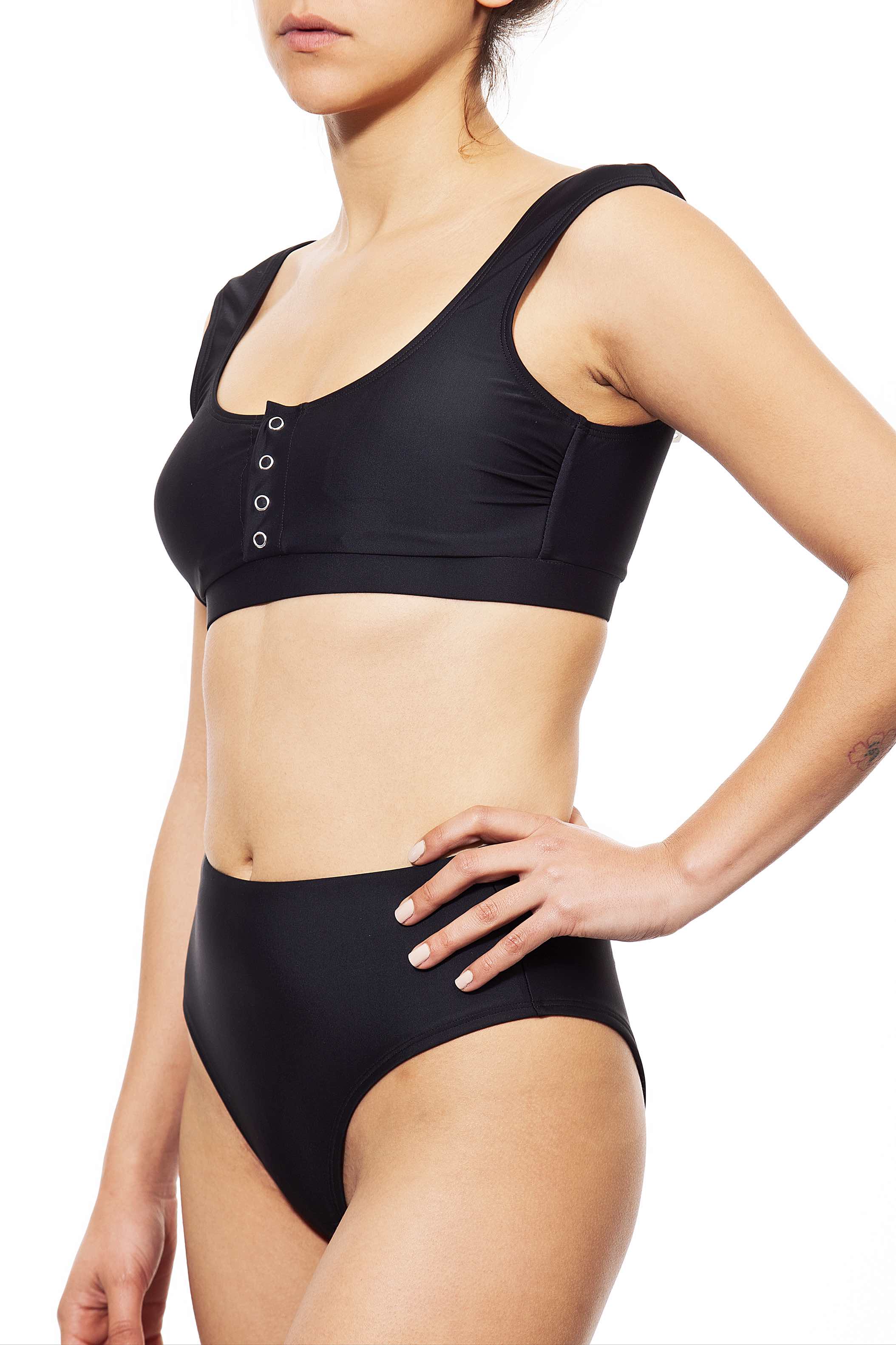 lucy top+ high bottom black color -חדש!  Noyka