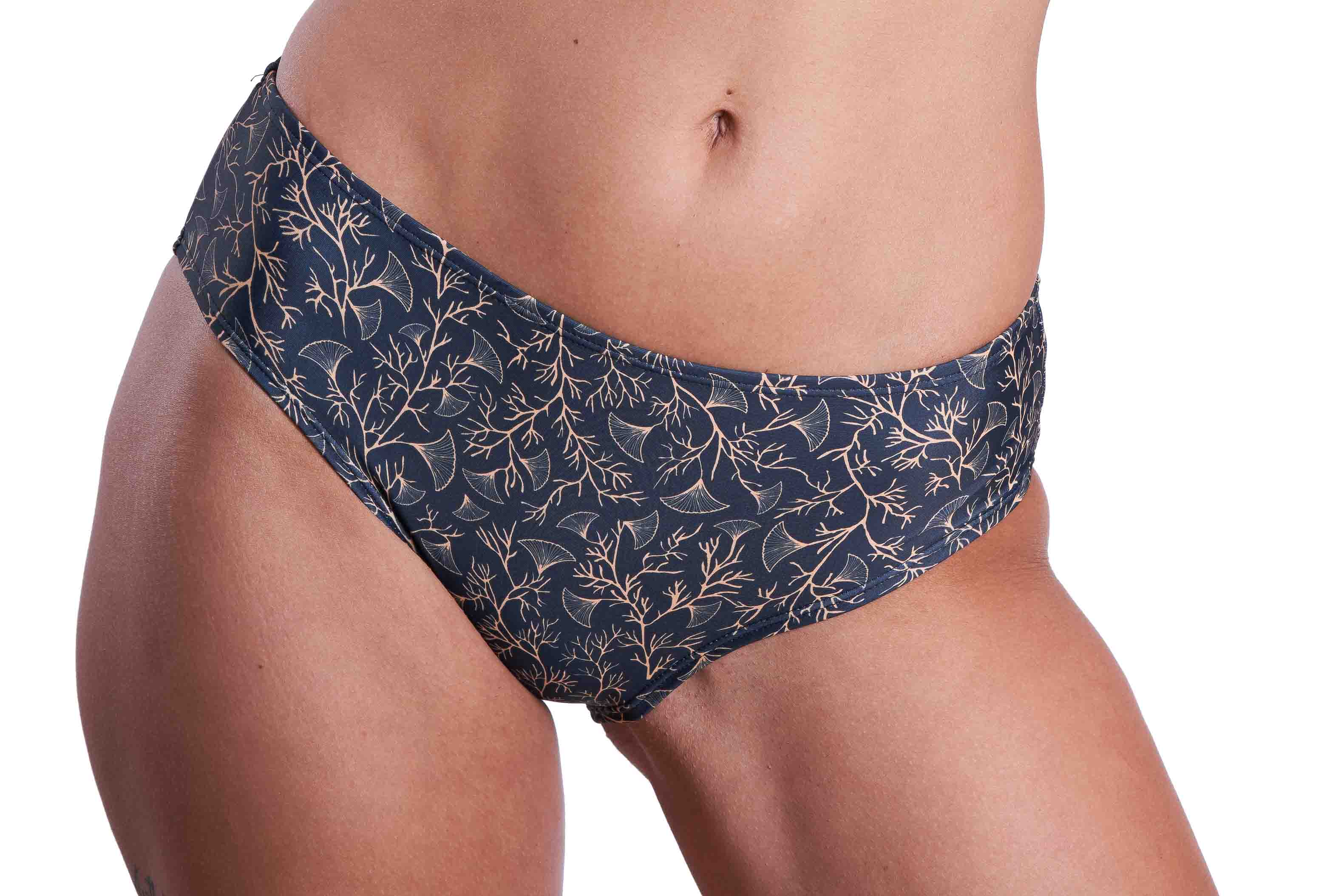 basic bottom seaweed print  Noyka